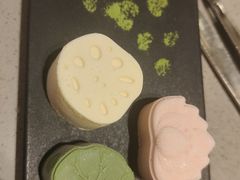 -海底捞火锅(宝龙广场夜宵主题店)