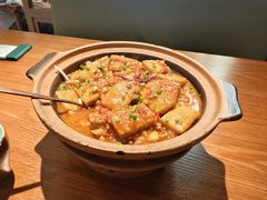 蒜香煎豆腐-云海肴·汽锅鸡·云南菜(苏州中心店)