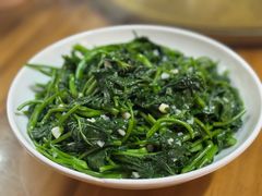 -芦茨金富饭庄·25年老字号·专做稻草鸡