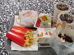 -麦当劳(世博广场店)