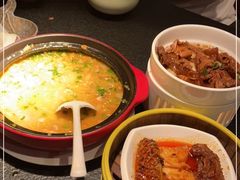 -蝴蝶里·粤菜·点心(滨江龙湖店)