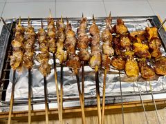 -烤满分·东北烧烤(首经贸店)