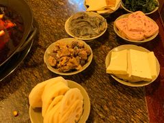 -星鸿社重庆老火锅(燃灯寺分店)