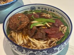 -镇南锅盖面馆(解放路店)