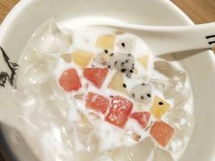 现任耶奶冰粉-新太二·鲜料川菜(晶耀前滩店)