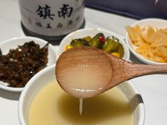 -镇南锅盖面馆(解放路店)