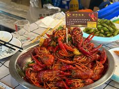 -顶峰夜宴·龙虾烧烤大排档(九江学院店)