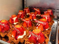 -HOT CRUSH趁热集合·现烤面包(上海环球港店)