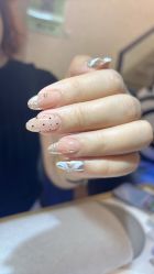 -阿噶西美甲美睫