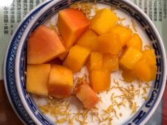 -赵记传承特色牛奶甜品(泉城广场店)