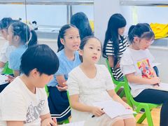 -蓝话筒·少儿成人演讲口才·主持朗诵·戏剧表演(大华第一坊店)