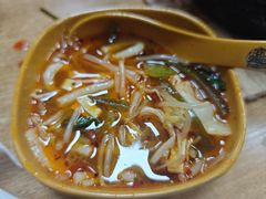 -天瑞福云南过桥米线(十里河店)