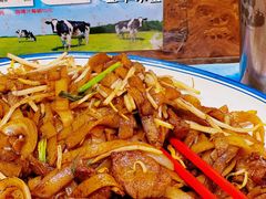 干炒牛河-金华冰厅