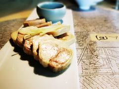 -穹六人间 people 6(岳阳路店)