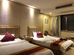 -龙翔酒店(成都龙泉驿地铁站店)