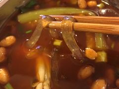 -鸿顺老铁锅美蛙鱼府(解放碑店)