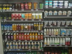 -全家便利店(莲花池东路店)