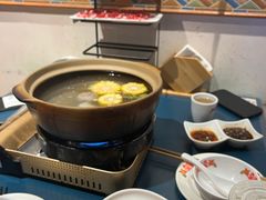 -邹开喜·小海鲜醉鸡煲·潮汕鲜切牛肉店(襄阳北路店)