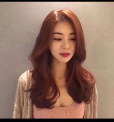 -首脑美发沙龙