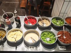 -黔有有贵州酸汤夺夺粉火锅(五味十字店)