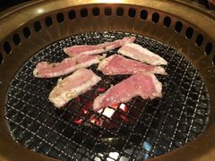 烤猪颈肉-山川小町·极番烧肉(新地假日广场店)