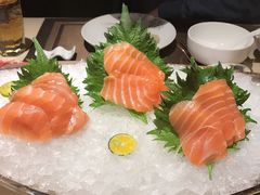 -余欢领鲜火锅(新街口店)