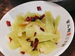 -富正毅三下锅·湘西韵味(天门山索道店)