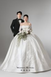 -喜爱高定婚纱摄影