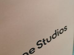 -Acne Studios(芮欧百货店)