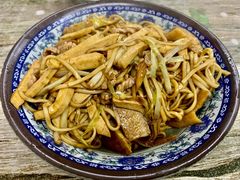 -无名氏宵夜小摊(祝家三姐妹馄饨店)