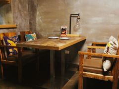 大堂-HIGH FIVE哈福手工汉堡(桂林路店)