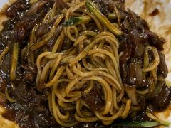 炸酱面-桃园中华料理炸酱面(燕儿岛路店)
