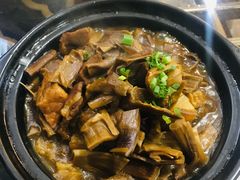 -临街徽菜馆·正宗黄山味