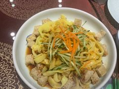 -巴依兄弟西域美食(机场店)