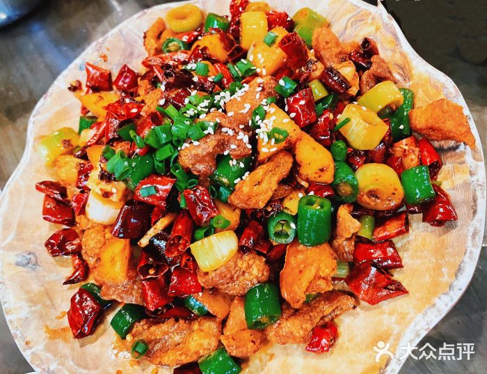 游记肥肠市井川菜·第五代非物质文化遗产传承店火爆脆肠图片