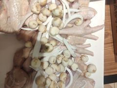 -东椰·海南椰子鸡火锅(朝阳门店)