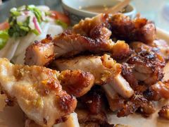 -大头虾越式风味餐厅(光明广场店)