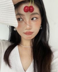 -明天见·化妆造型工作室