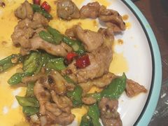 -东来菜馆•手抓海鲜家常菜•海鲜锅贴(鸽子窝店)