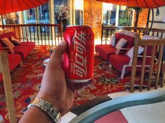 -喜鹊愉家酒店(郑州曼哈顿博览中心地铁站店)