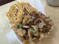 -乡府肉丁水饺(环山路店)