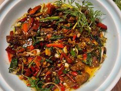 -老滇山寨•云南特色菜•地方菜•民族风情歌舞表演(金碧店)