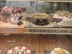 -DQ·蛋糕·冰淇淋(龙湖狮山天街店)