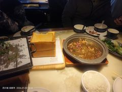 -绿茶餐厅(成都大悦城店)