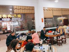 大堂-容里煲仔饭(利丰北路店)