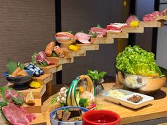 -山川小町·极番烧肉(新地假日广场店)