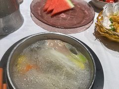 -泓炙颐凤鲜海鲜火锅料理(桐乡店)