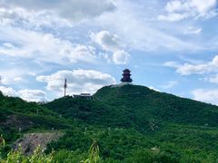-定都峰