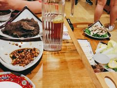 -毛辣果·贵州红酸汤牛肉火锅(西单店)