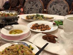 -阿锋鲍鱼酒家美食汇(华安店)